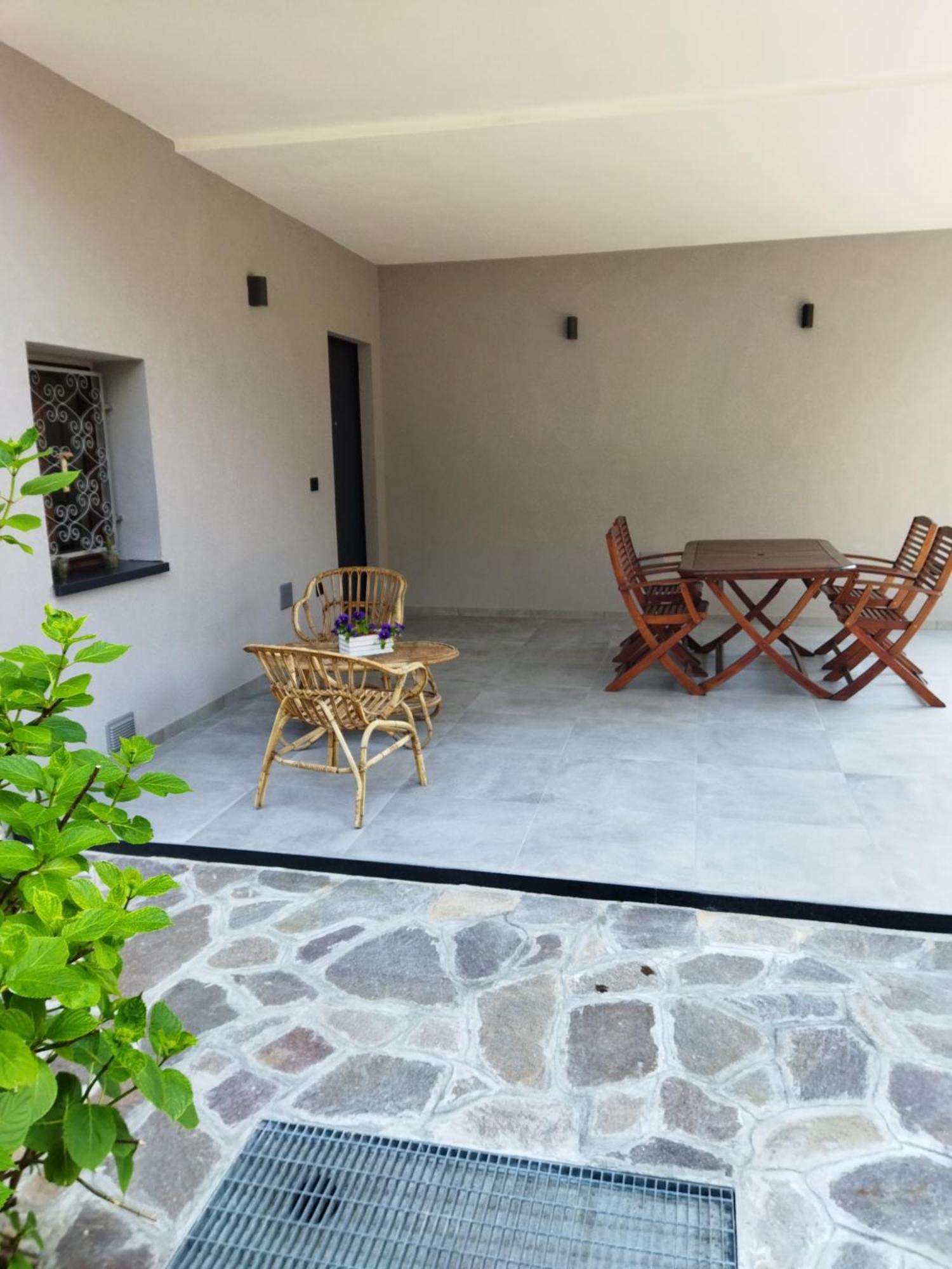 Appartamento Rose Garden House Wi-Fi Riva del Garda Esterno foto